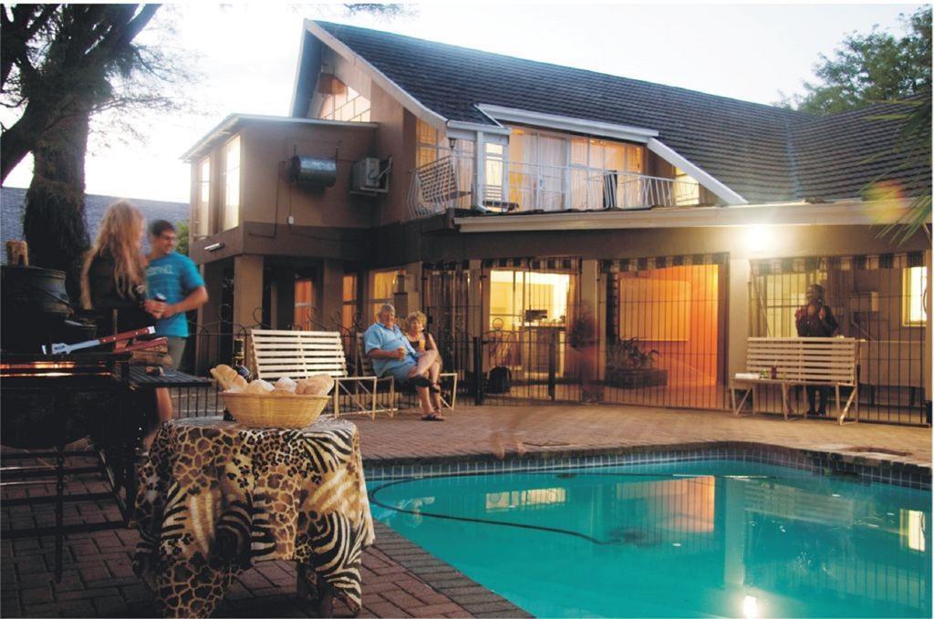 Rustenburg Guesthouse Exterior photo